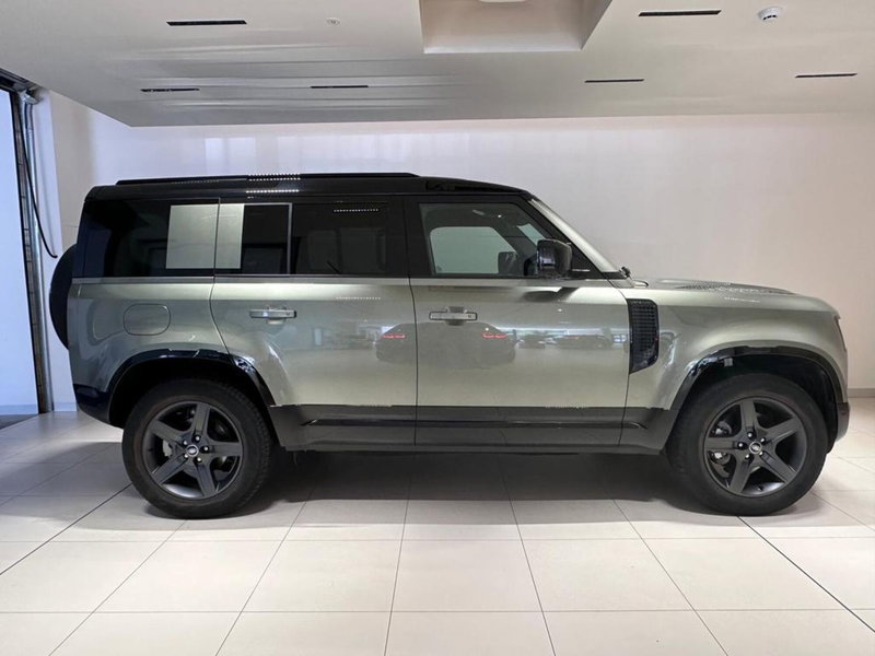 Land Rover Defender usata a Varese (6)