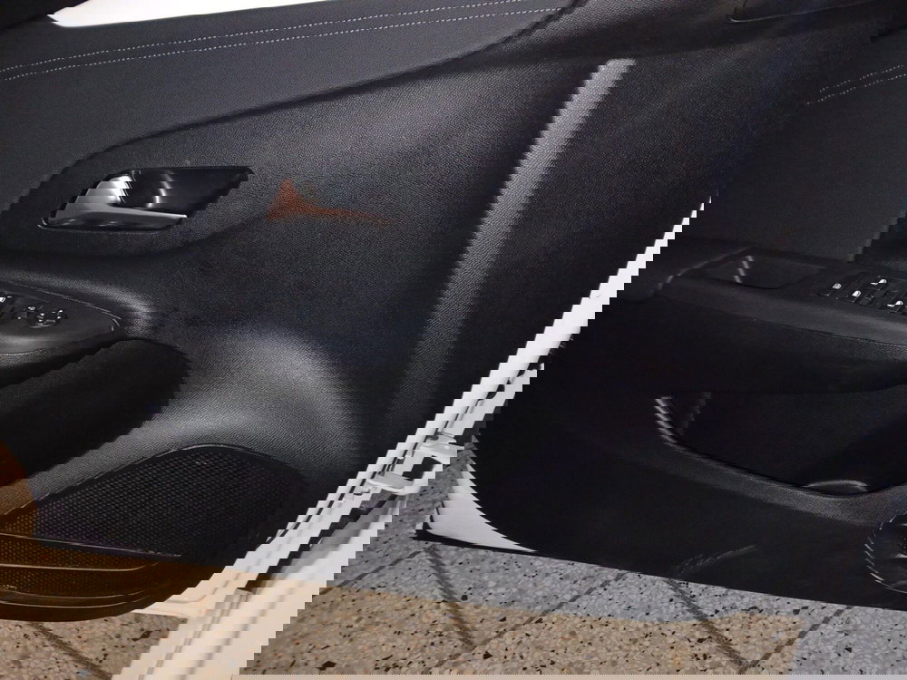 Opel Corsa usata a Brindisi (19)