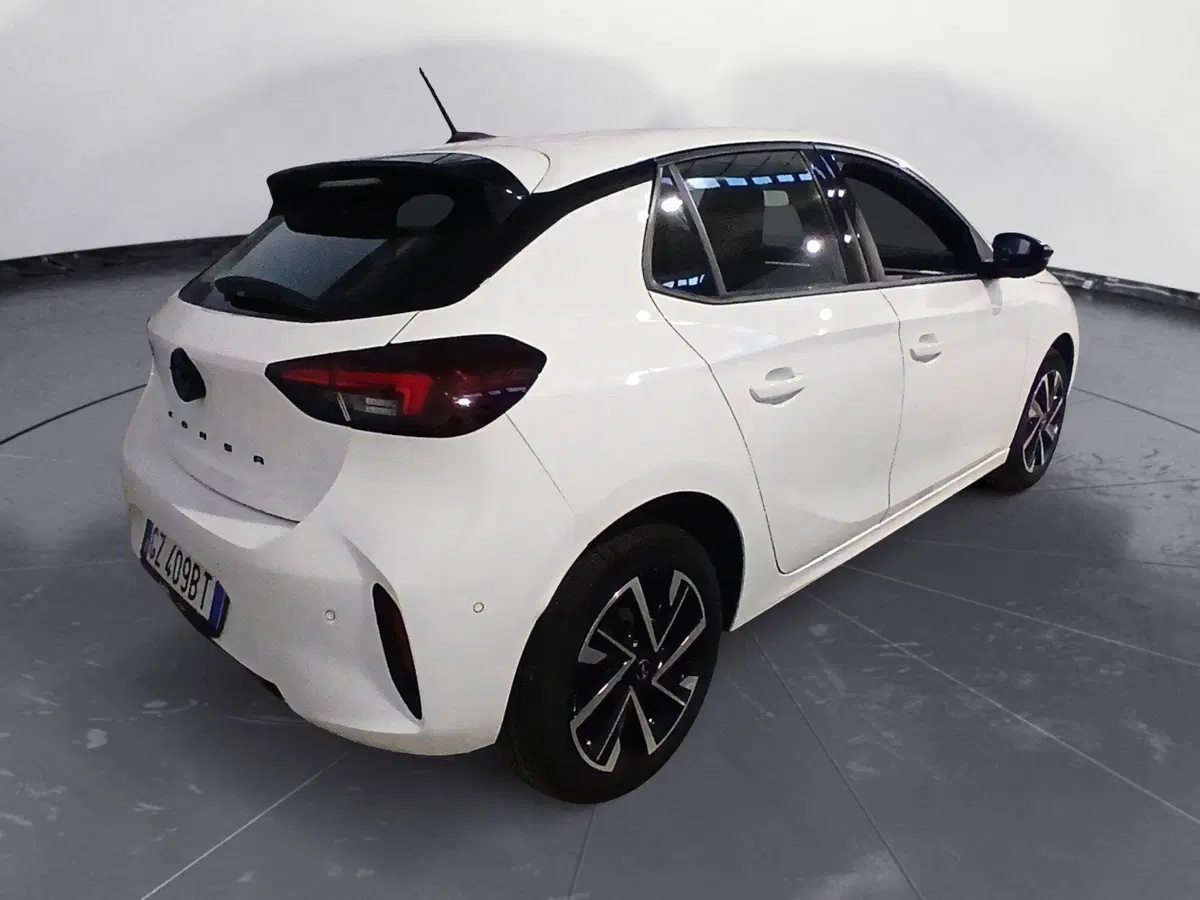 Opel Corsa usata a Brindisi (6)