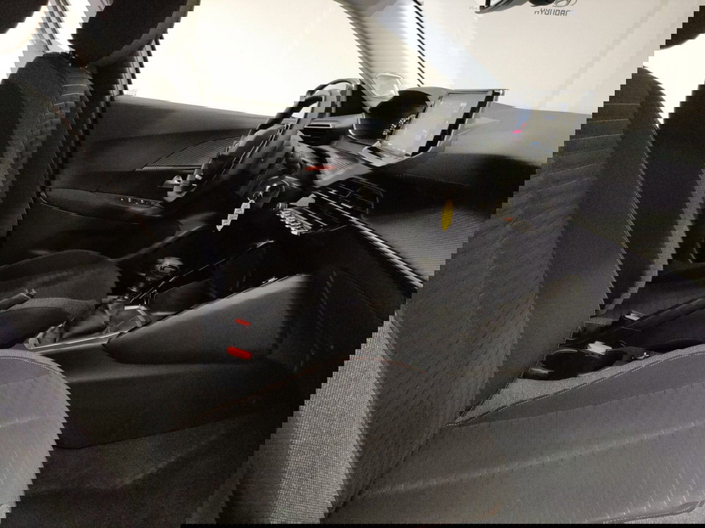 Peugeot 2008 usata a Macerata (13)