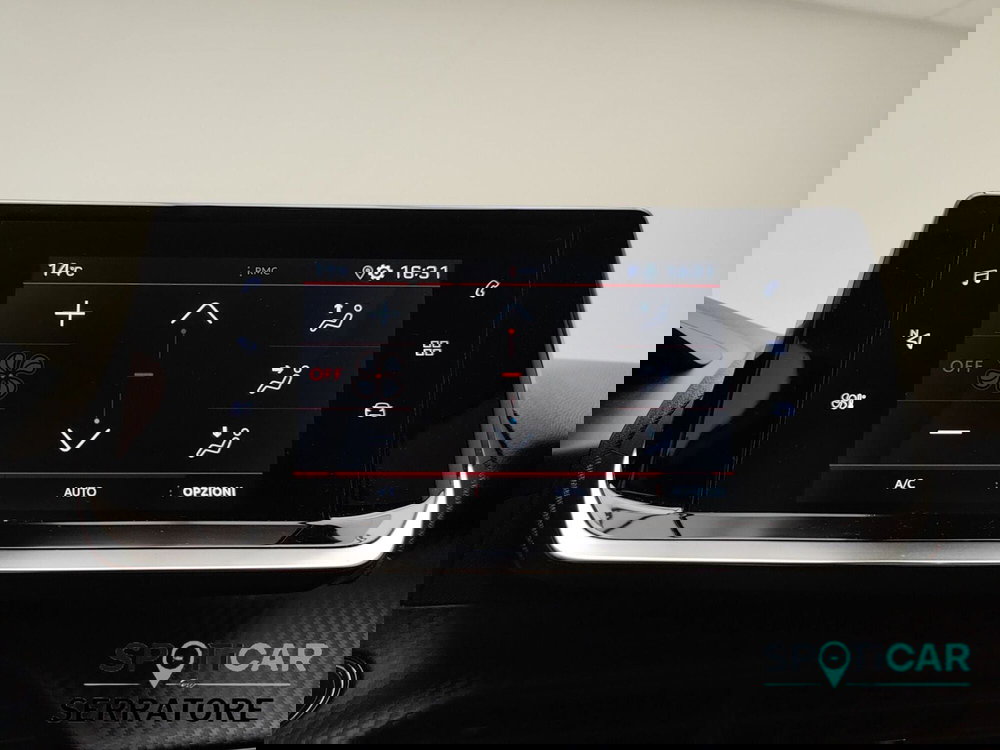 Peugeot 2008 usata a Como (11)