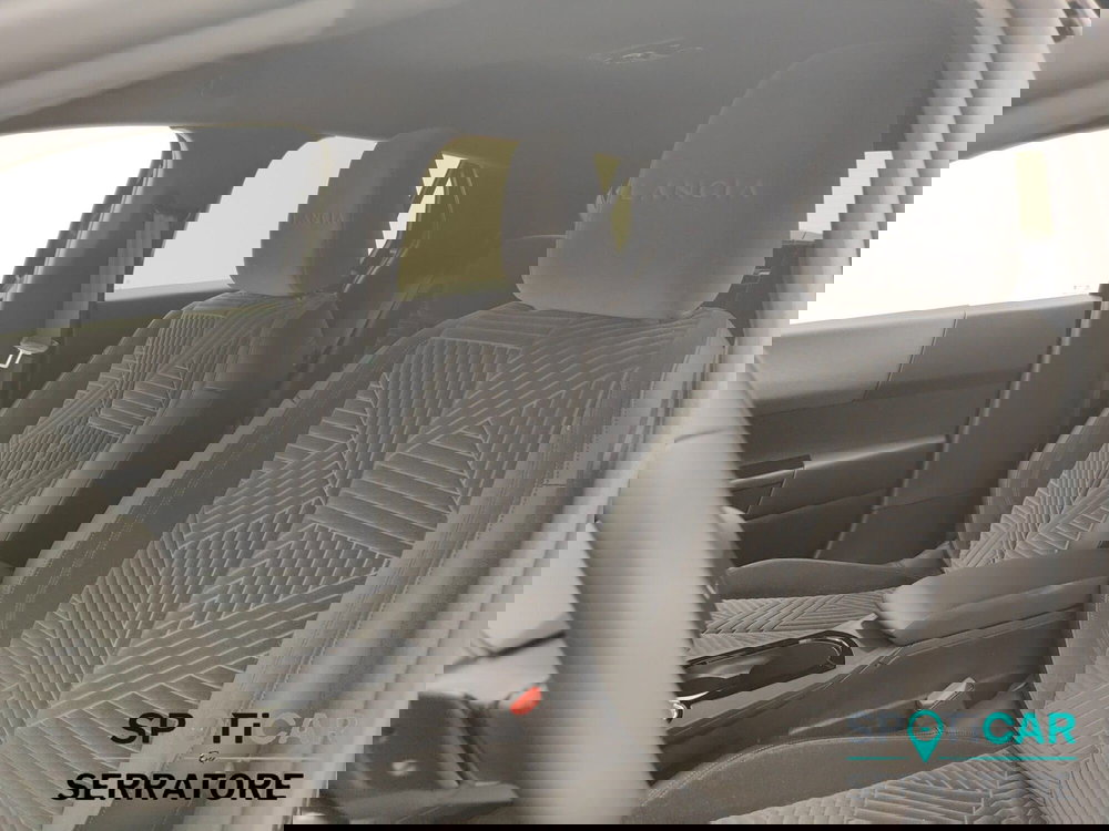 Lancia Ypsilon usata a Como (12)