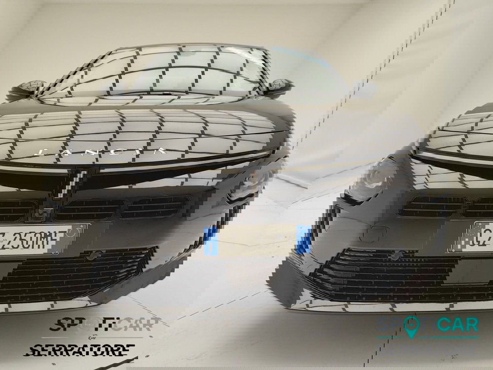 Lancia Ypsilon usata a Como (2)