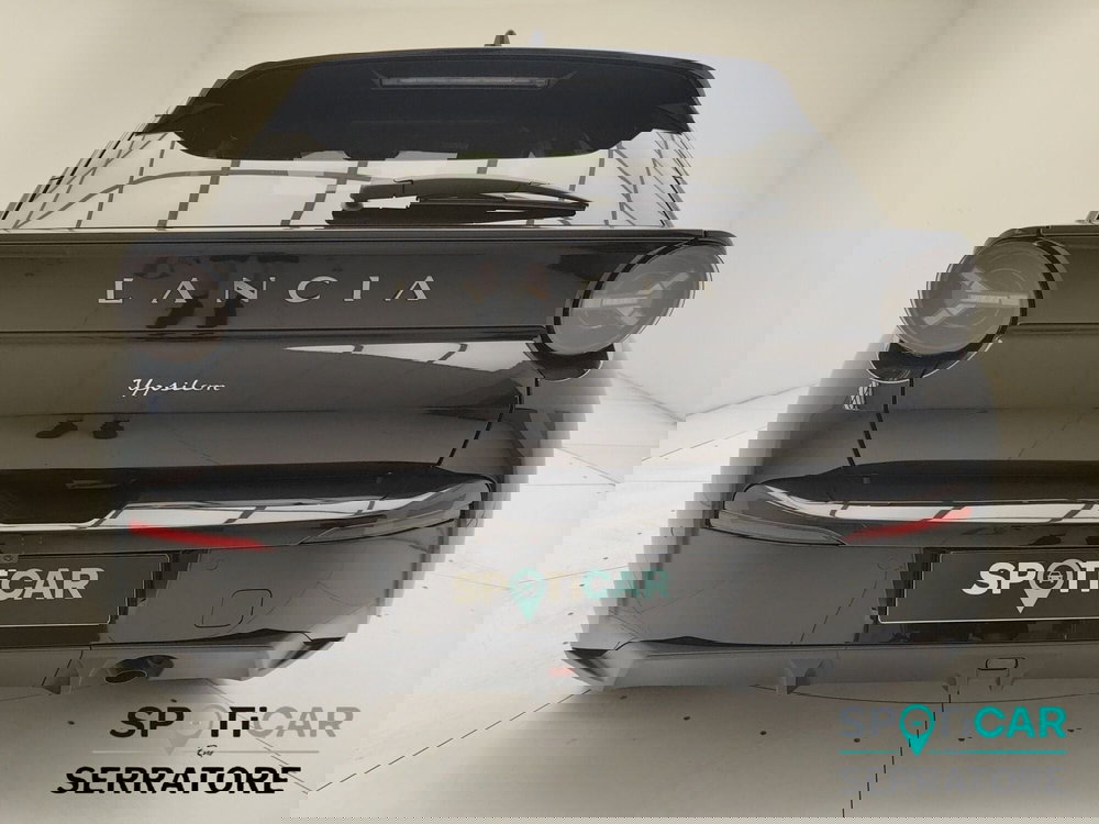 Lancia Ypsilon usata a Como (5)