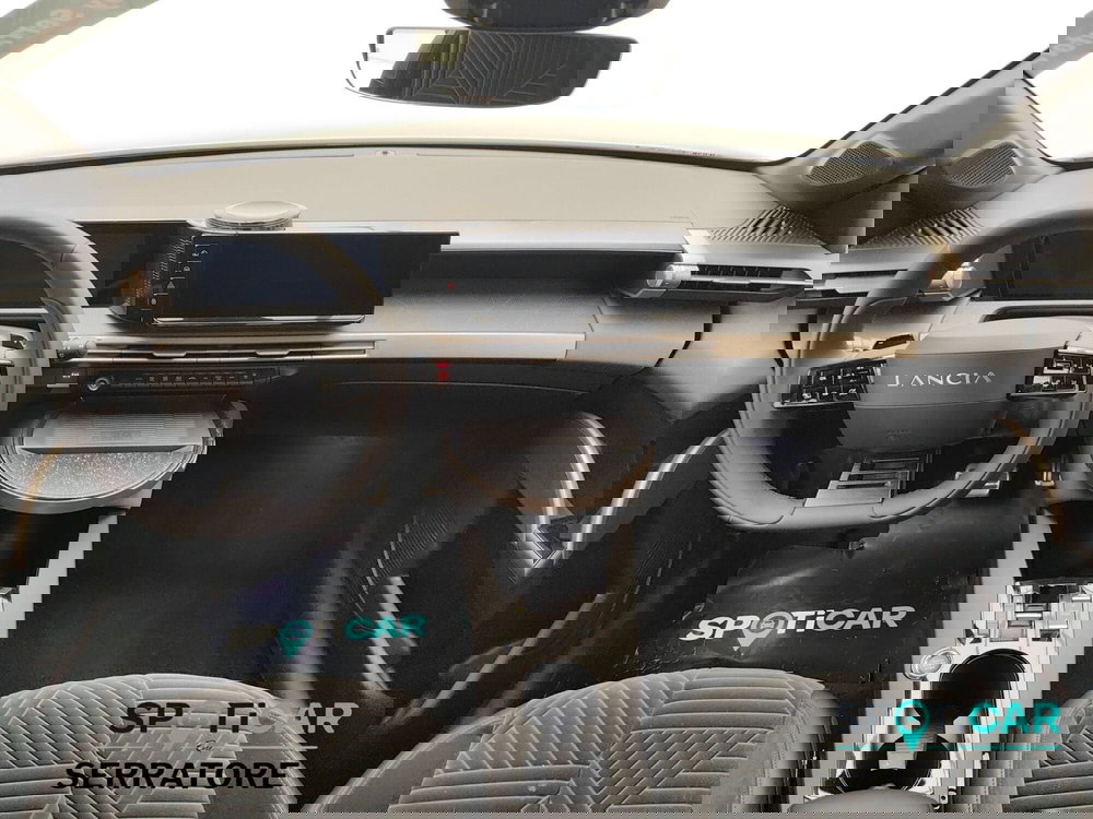 Lancia Ypsilon usata a Como (7)