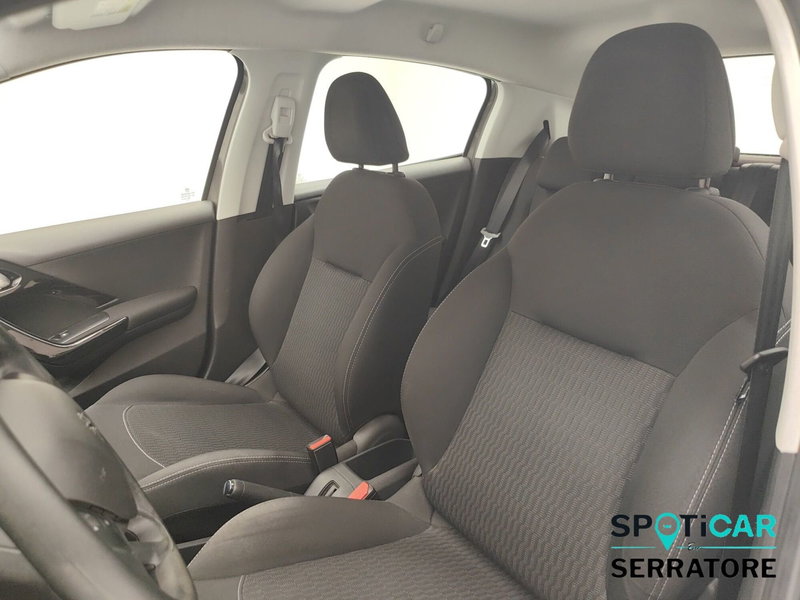 Peugeot 208 usata a Como (11)