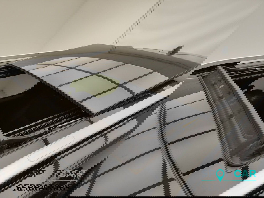 Land Rover Discovery Sport usata a Como (17)