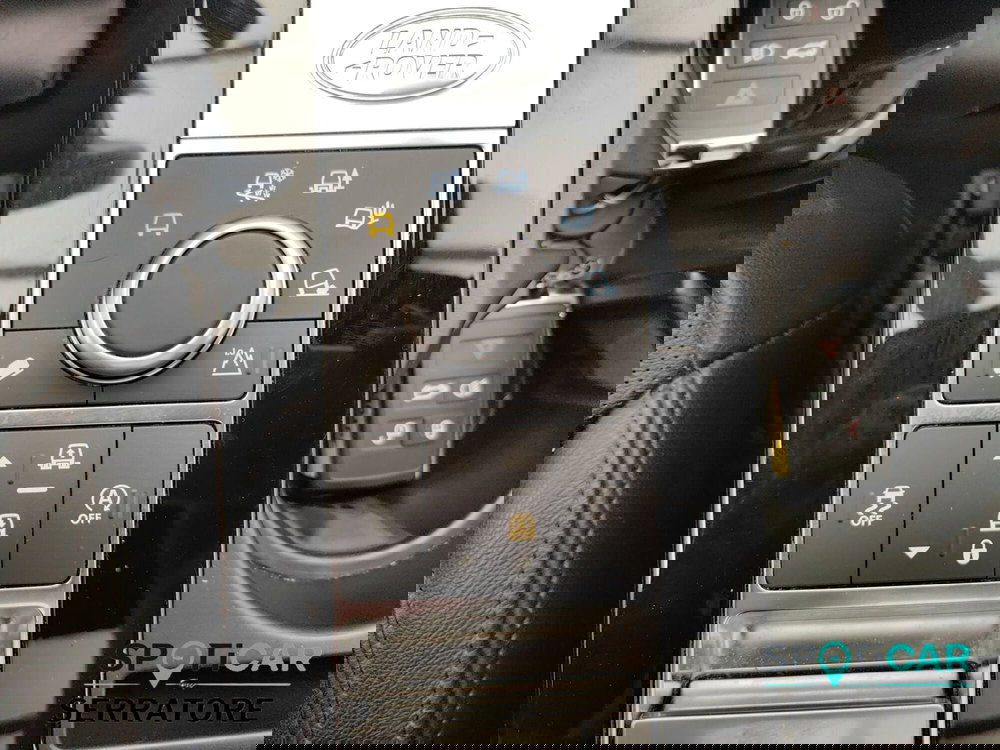 Land Rover Discovery Sport usata a Como (20)