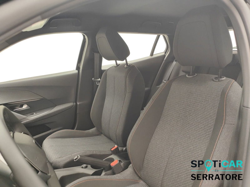 Peugeot 2008 nuova a Como (12)