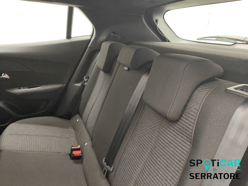 Peugeot 2008 nuova a Como (13)