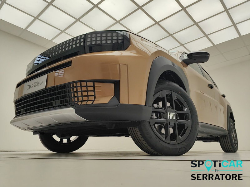 Fiat Grande Panda nuova a Como (12)