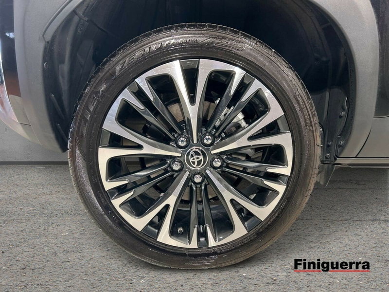 Toyota Yaris Cross usata a Lecco (7)