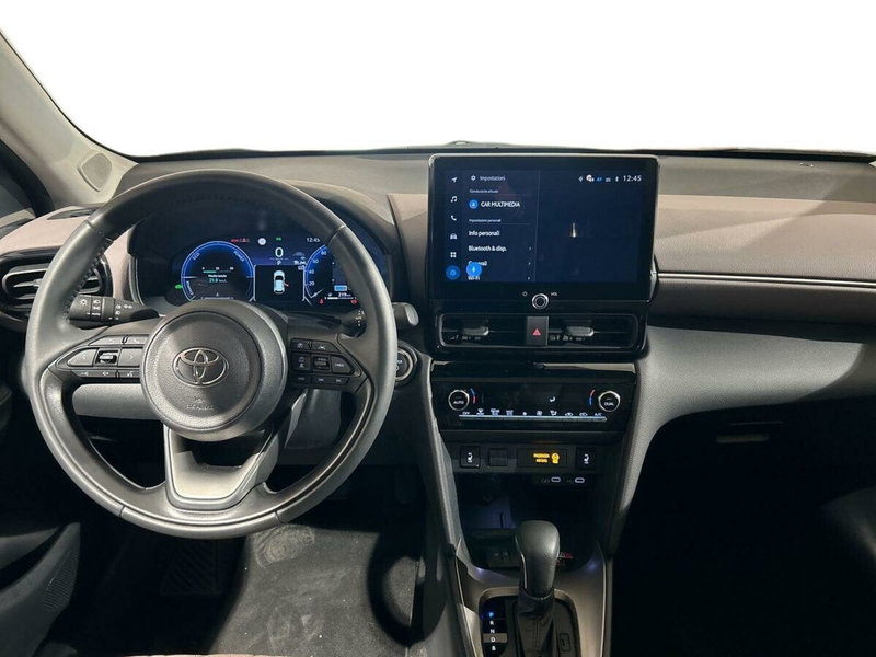 Toyota Yaris Cross usata a Lecco (8)