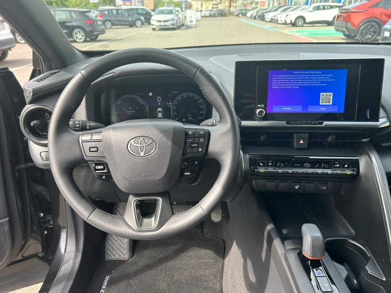 Toyota Toyota C-HR usata a Piacenza (14)