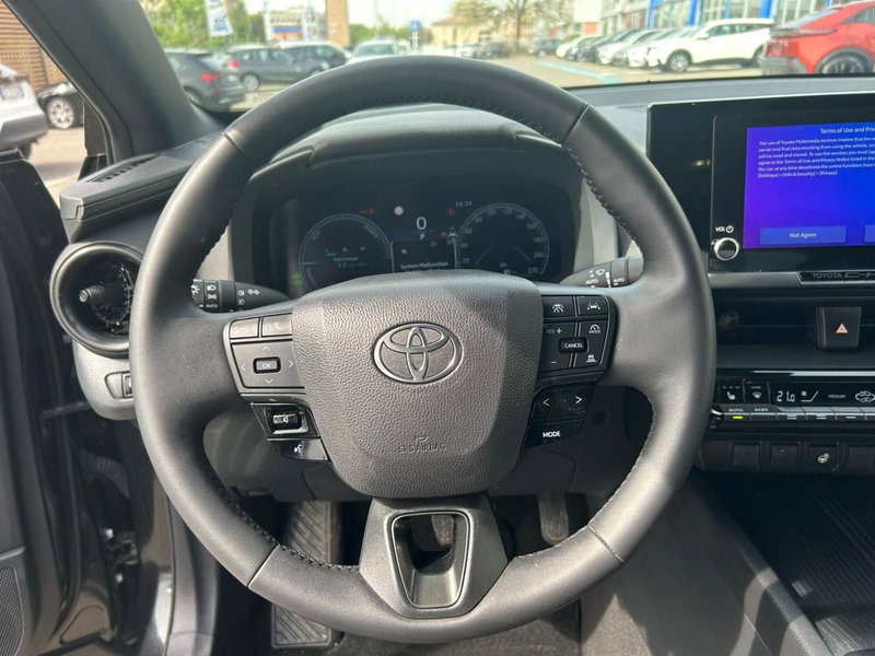 Toyota Toyota C-HR usata a Piacenza (15)