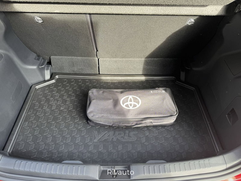 Toyota Yaris usata a Como (10)