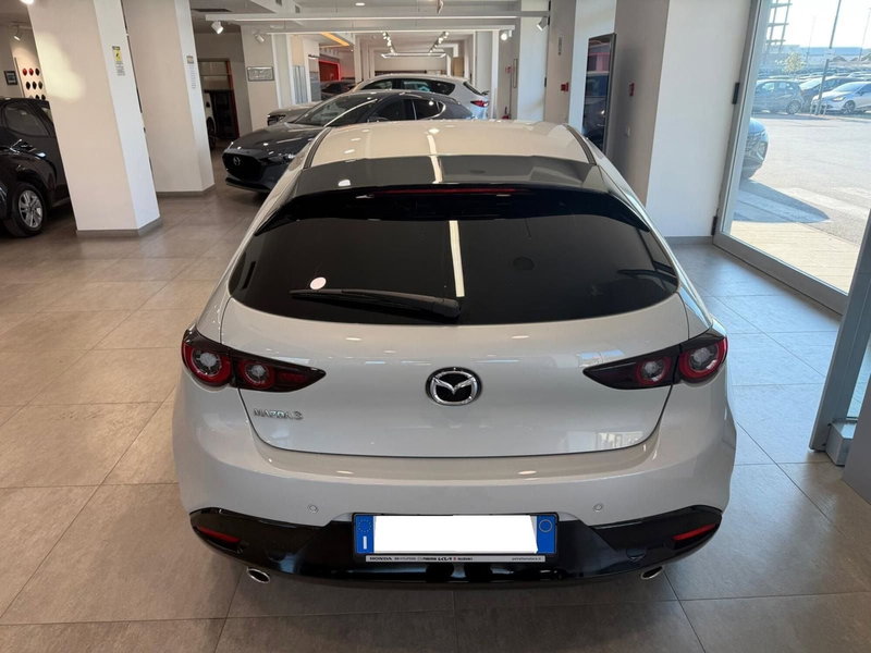 Mazda Mazda3 Hatchback nuova a Napoli (6)