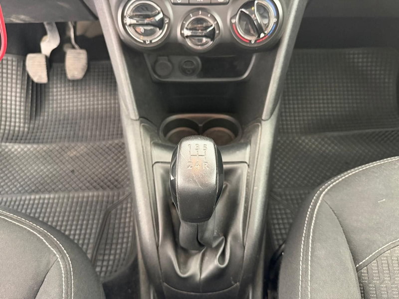 Peugeot 208 usata a Napoli (15)