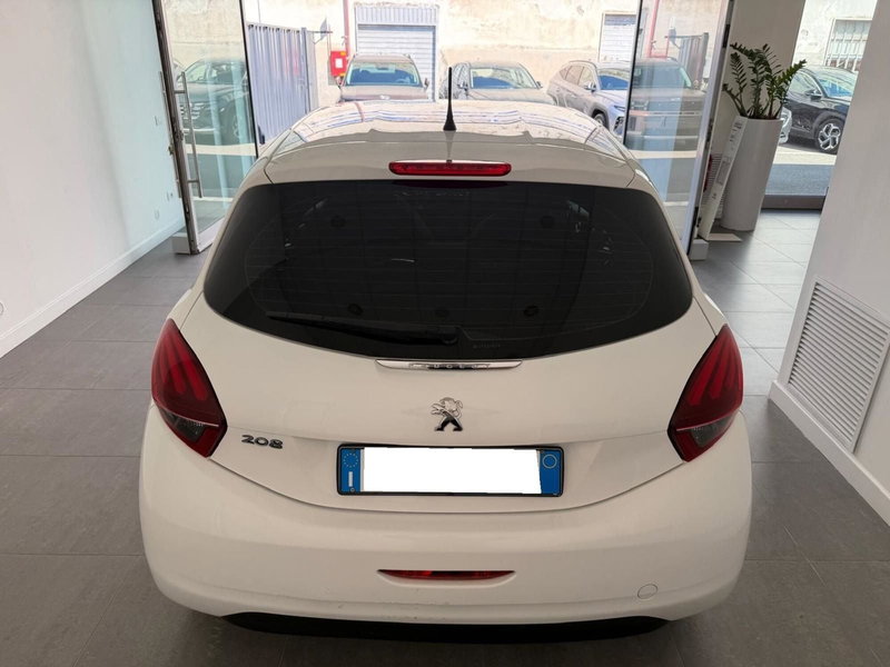 Peugeot 208 usata a Napoli (6)