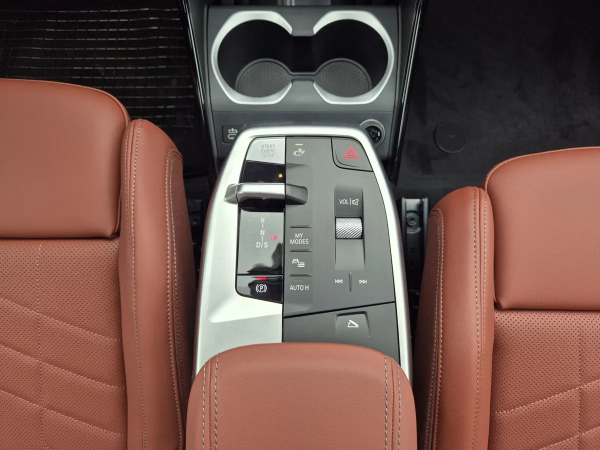 BMW X1 nuova a Genova (10)