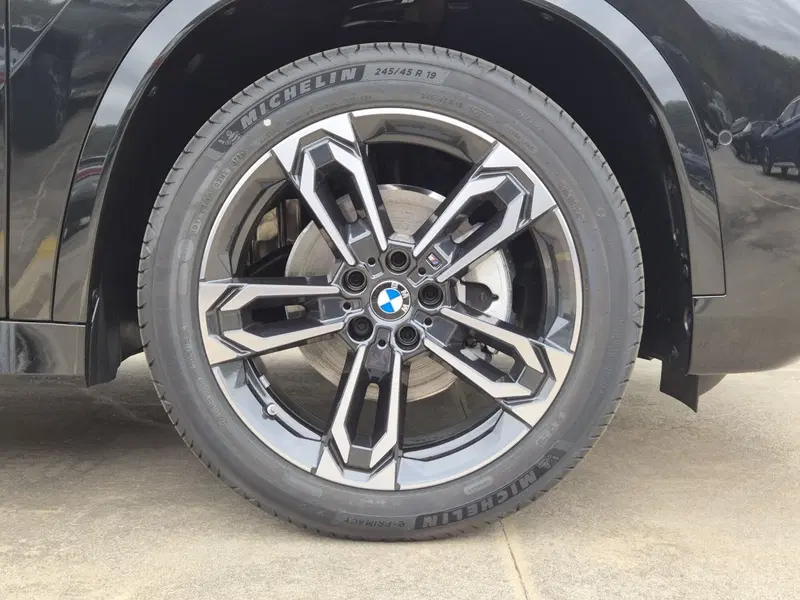 BMW X1 nuova a Genova (12)