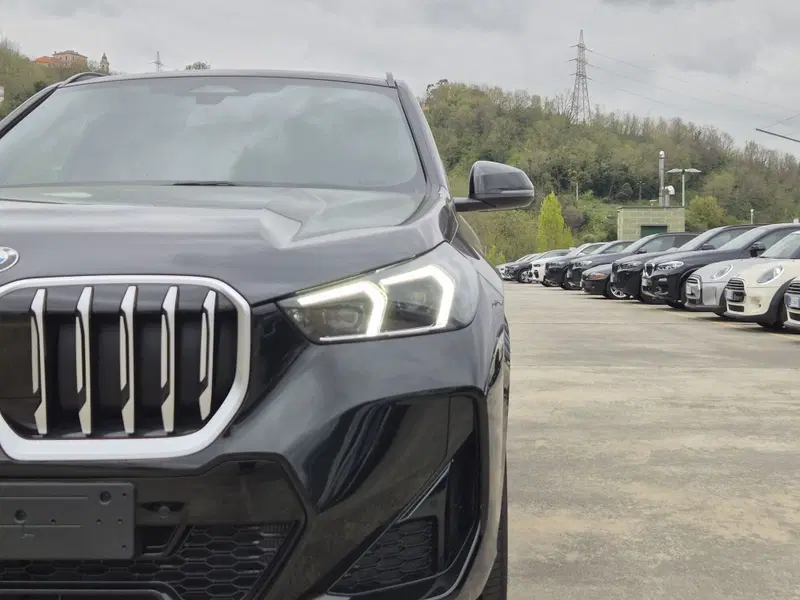 BMW X1 nuova a Genova (16)