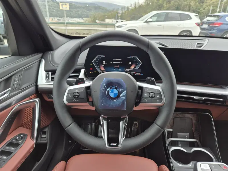 BMW X1 nuova a Genova (17)