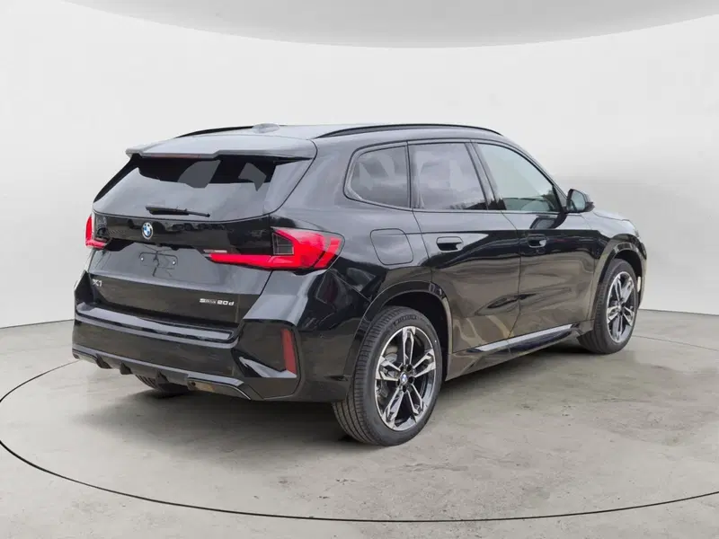 BMW X1 nuova a Genova (4)