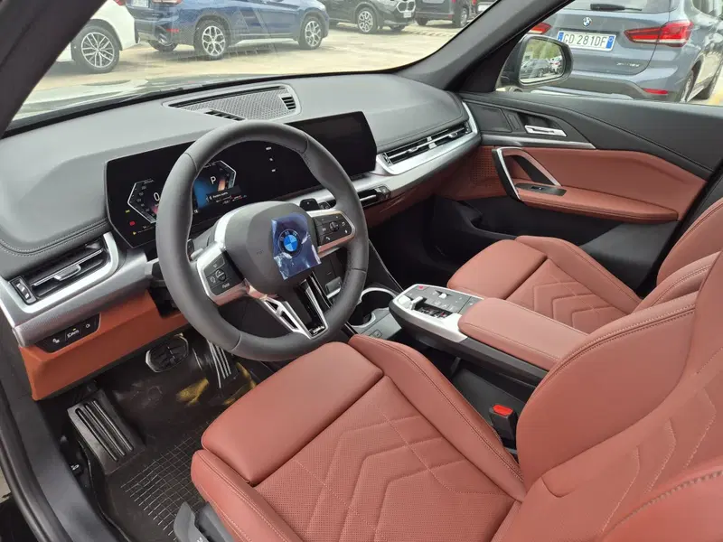 BMW X1 nuova a Genova (6)
