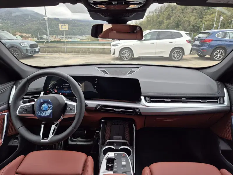 BMW X1 nuova a Genova (8)