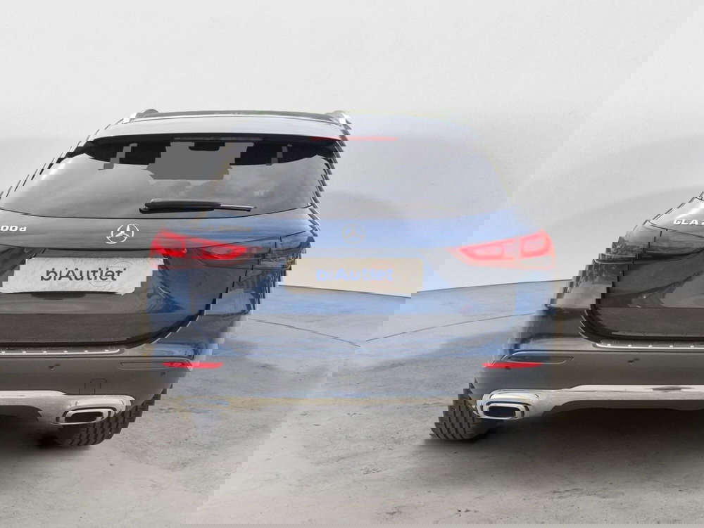 Mercedes-Benz GLA SUV usata  (3)