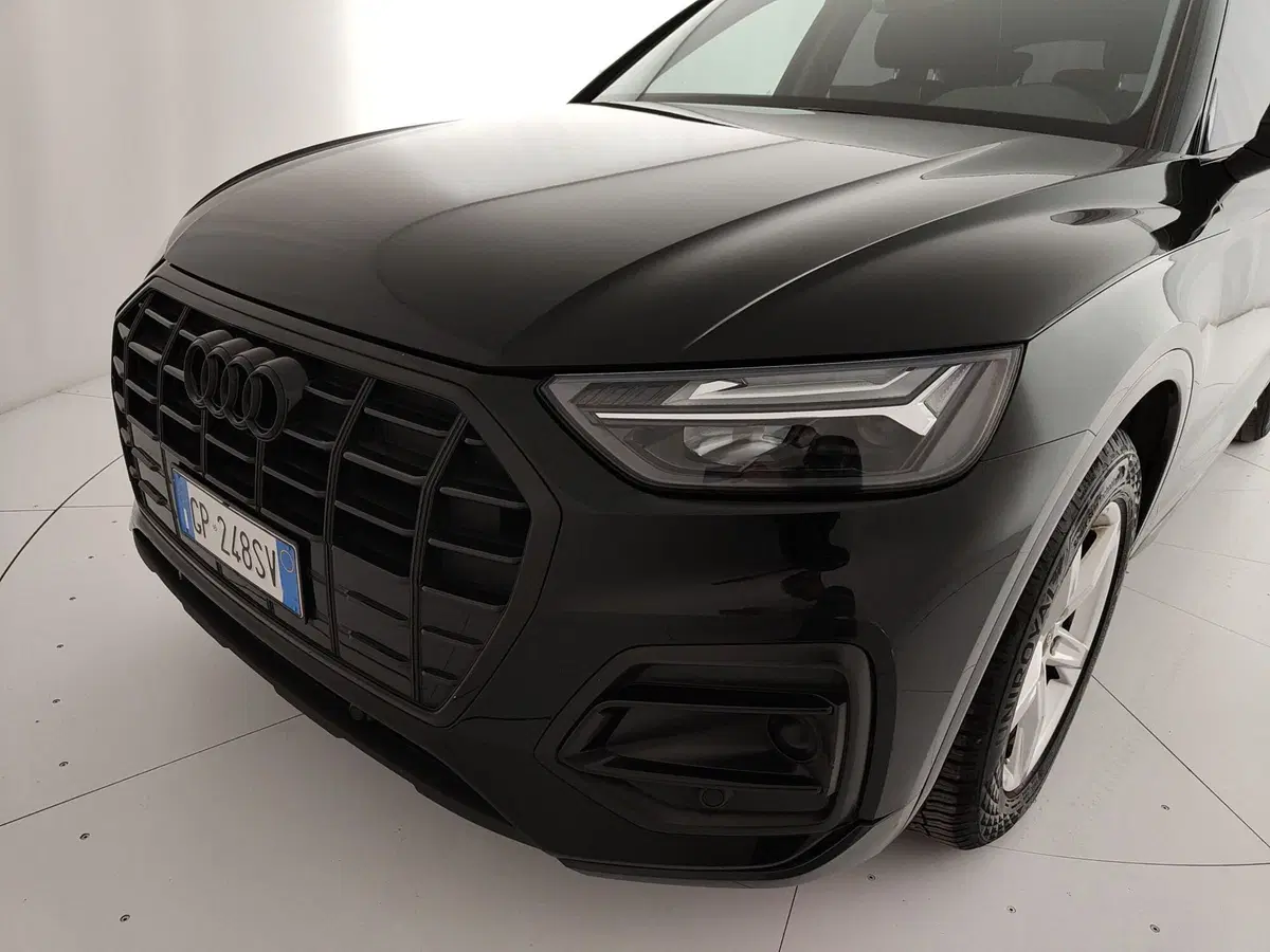Audi Q5 Sportback usata a Caserta (13)
