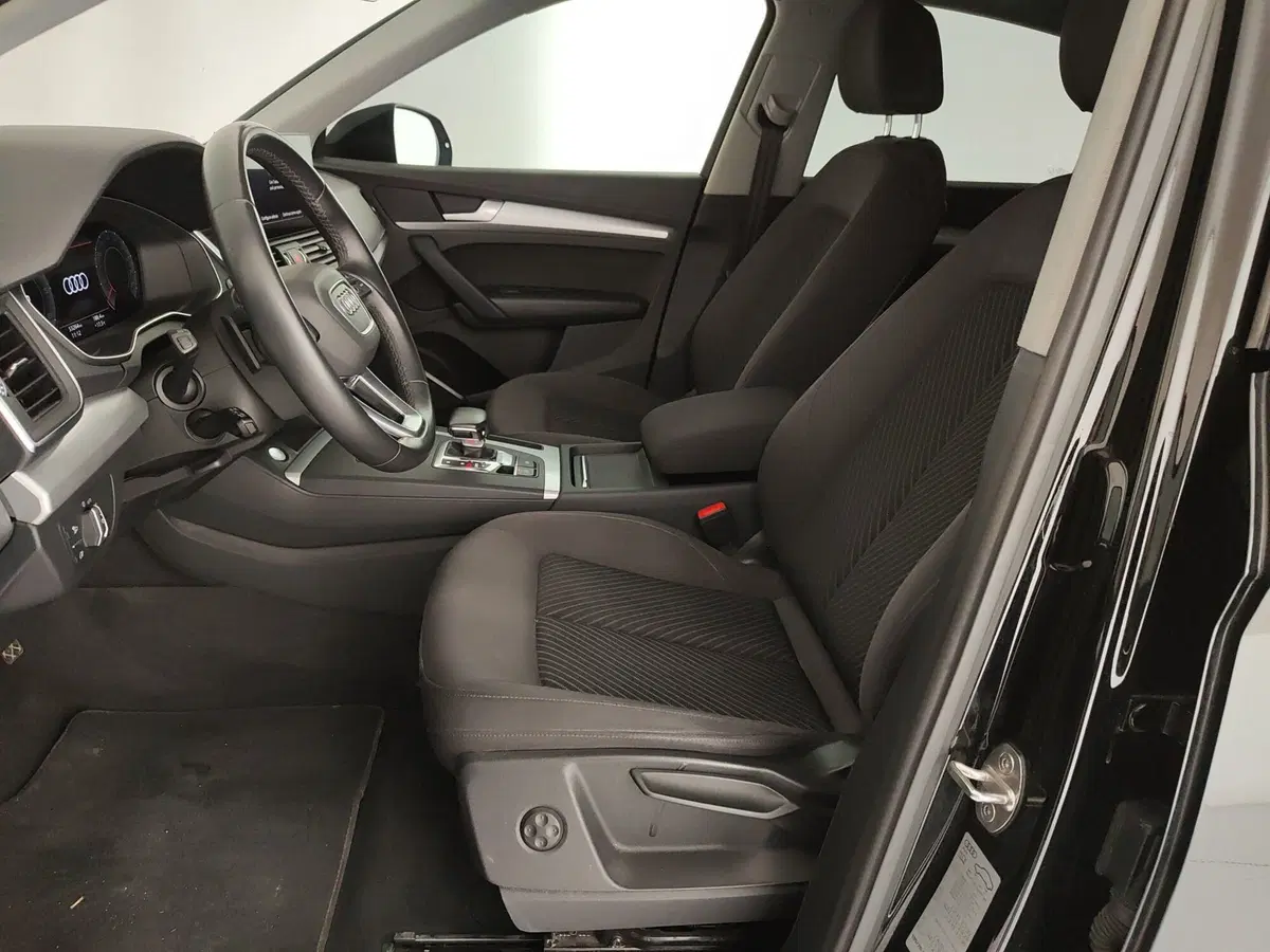 Audi Q5 Sportback usata a Caserta (16)