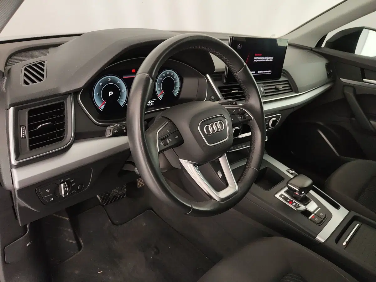 Audi Q5 Sportback usata a Caserta (20)