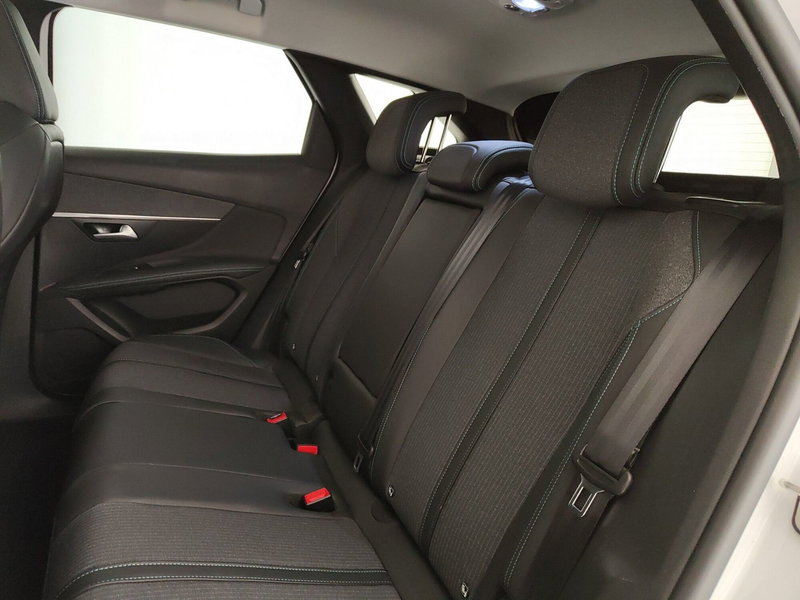 Peugeot 3008 usata a Caserta (17)