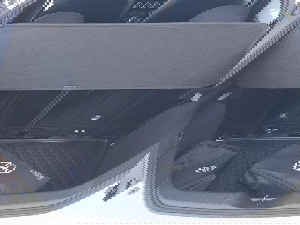 Toyota Aygo X usata a Agrigento (6)