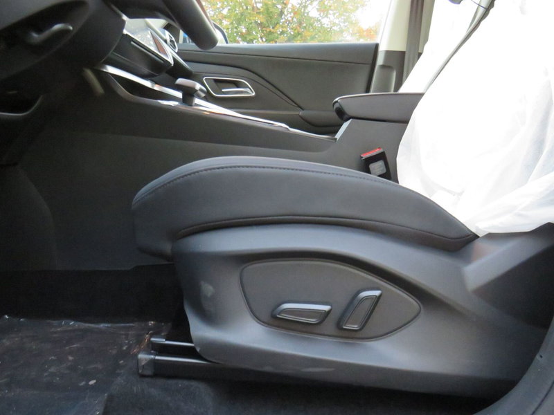 Mg ZS nuova a Monza e Brianza (4)