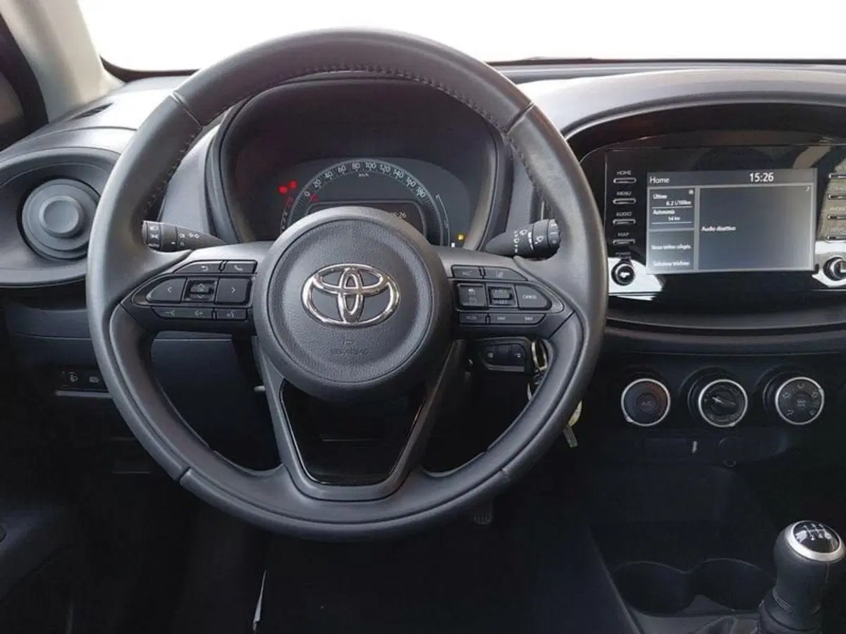 Toyota Aygo X usata a Cagliari (14)