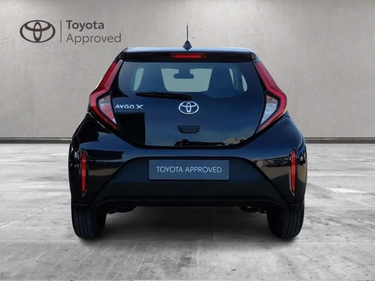 Toyota Aygo X usata a Cagliari (8)