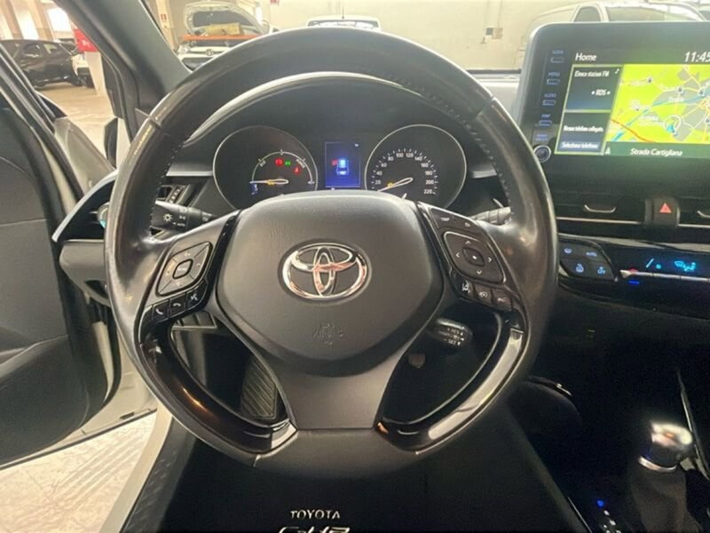 Toyota Toyota C-HR usata a Vicenza (18)