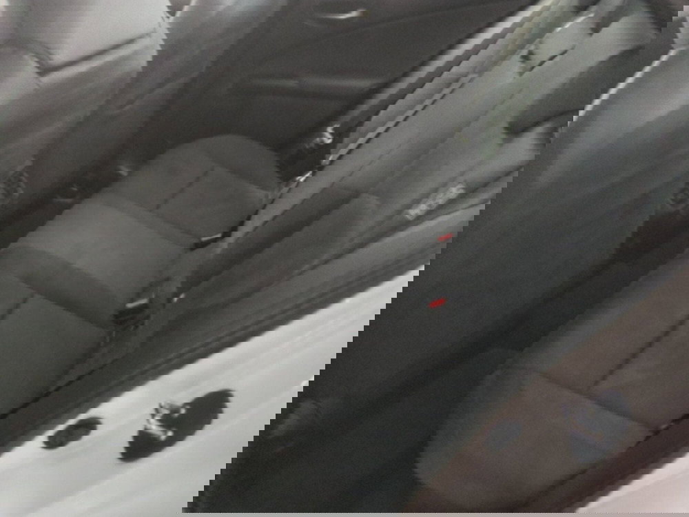 Lexus UX usata a Milano (12)