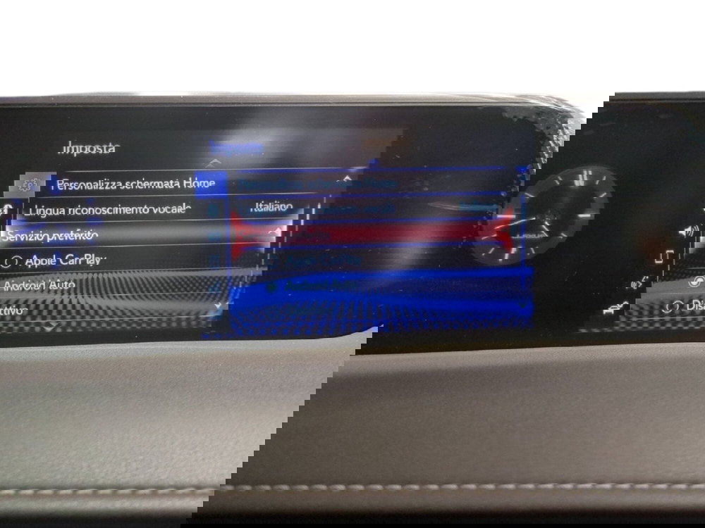 Lexus UX usata a Milano (17)