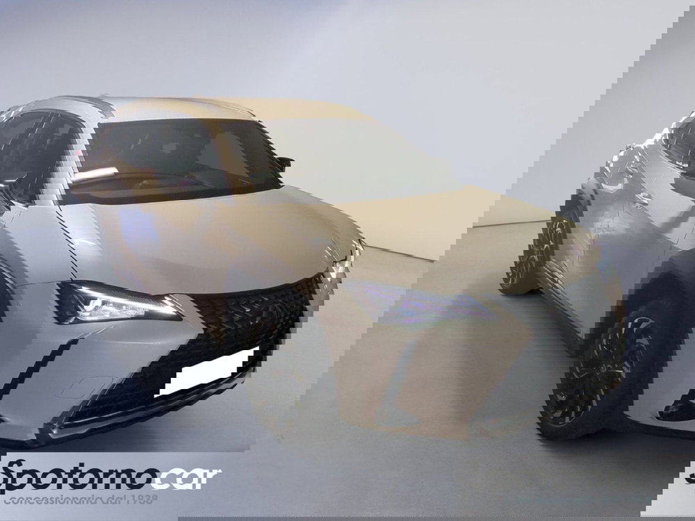 Lexus UX usata a Milano (8)