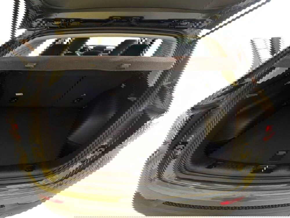 Jeep Compass nuova a Campobasso (13)