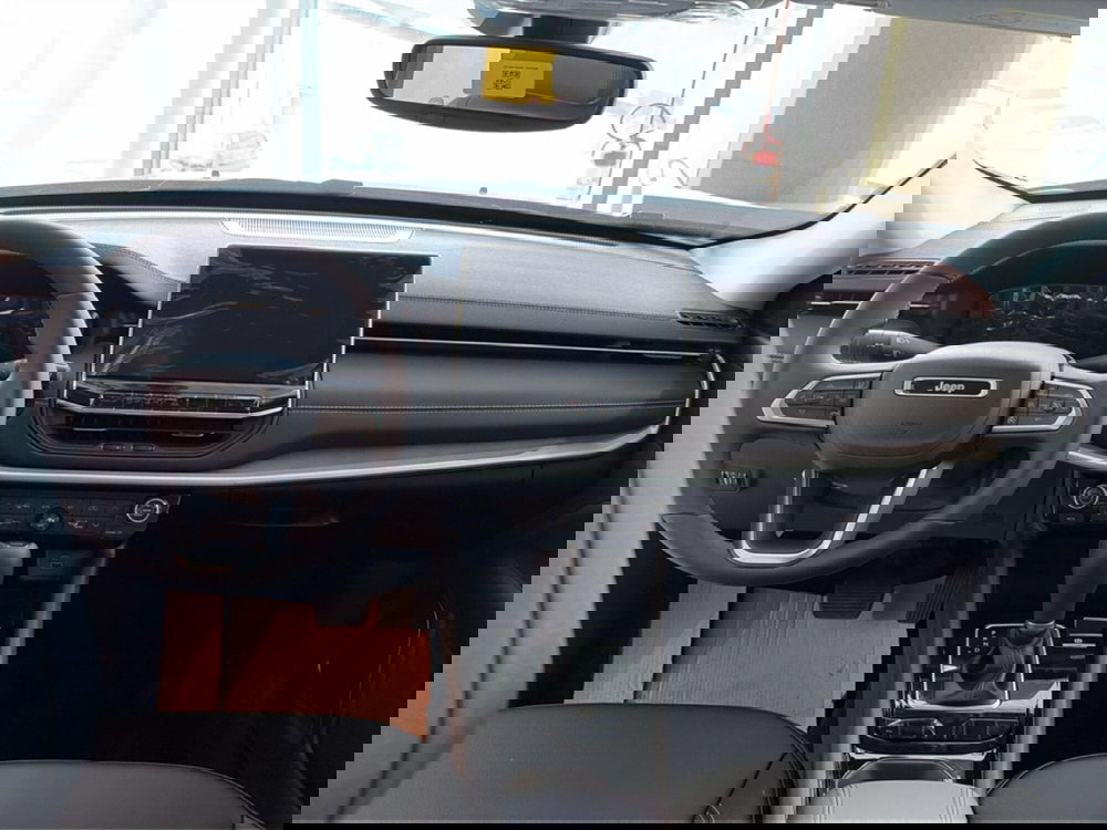 Jeep Compass nuova a Campobasso (18)