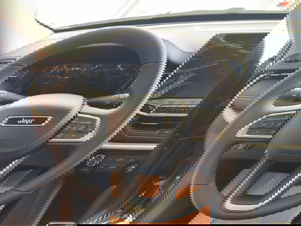 Jeep Compass nuova a Campobasso (19)