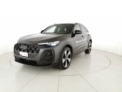 Audi Q5 2.0 tdi mhev+ Launch edition One quattro 204cv s-tronic del 2025 usata a Vasto