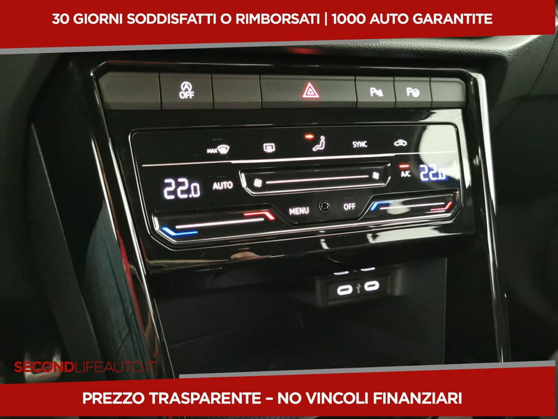 Volkswagen T-Roc nuova a Chieti (15)