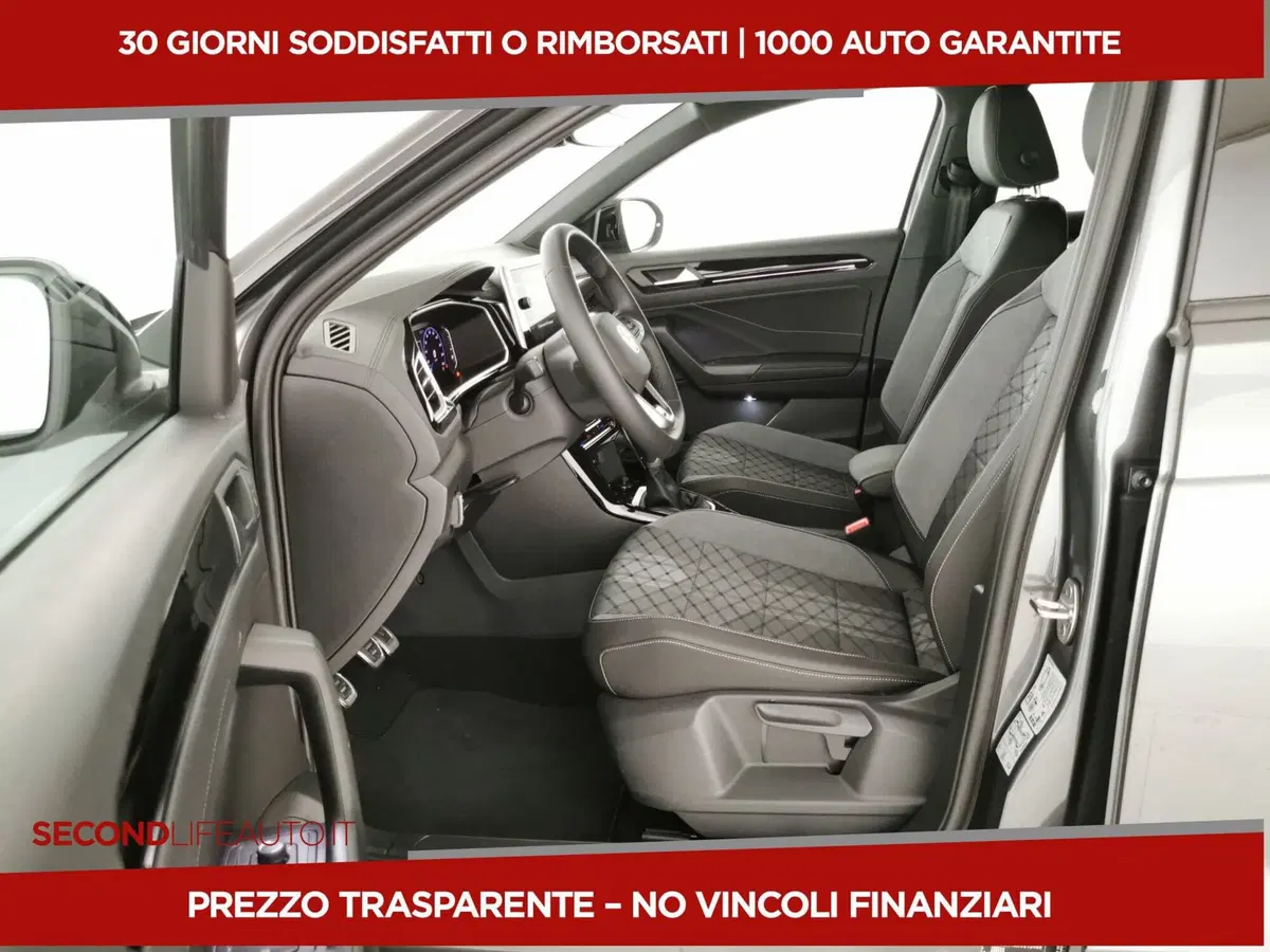 Volkswagen T-Roc nuova a Chieti (5)