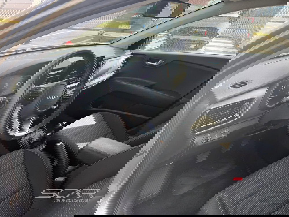 Kia Stonic usata a Livorno (5)